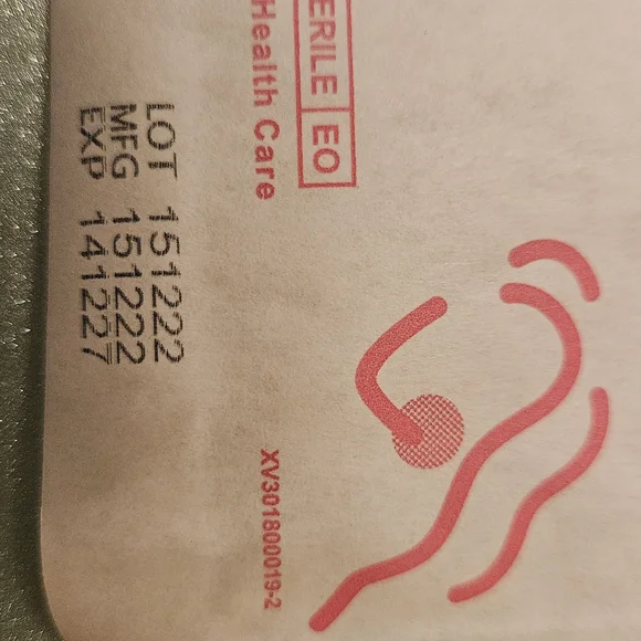 Acne Patch - Cream - Picture 4 of 11